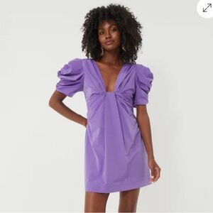 Hyacinth House Puff-Sleeve V-Neck Mini Dress in Purple XS